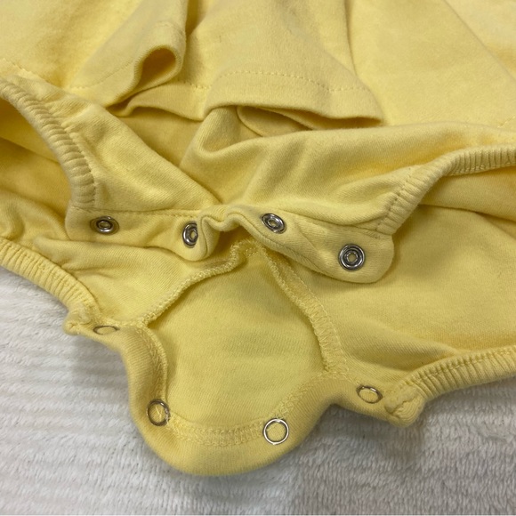 Ralph Lauren Yellow One Piece Outfit size 3 mo - Picture 8 of 9